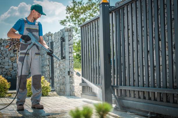 Best Gutter Cleaning  in West Little River, FL